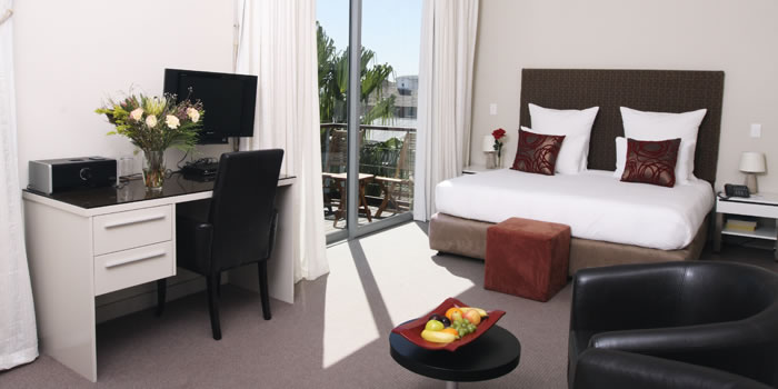superior-room-one8-cape-town-four-star-guest-house2